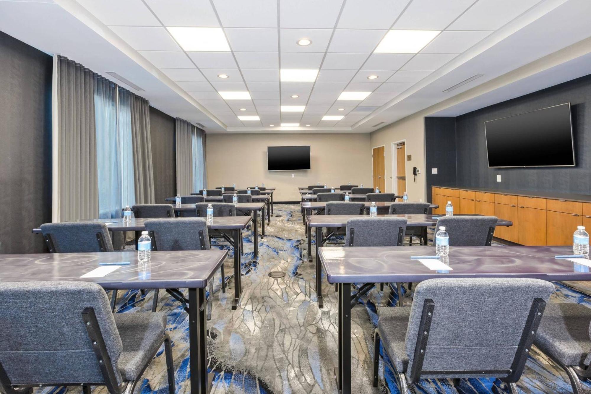Fairfield Inn & Suites By Marriott Cincinnati Airport South/Florence Eksteriør billede